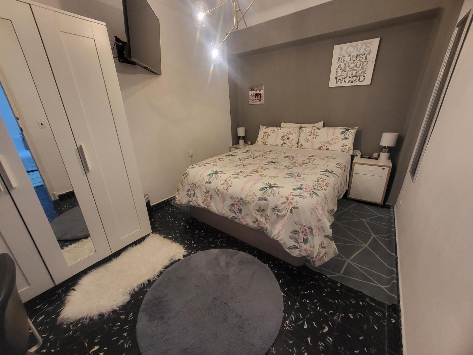 Lerida Apartment บาเลนเซีย ภายนอก รูปภาพ